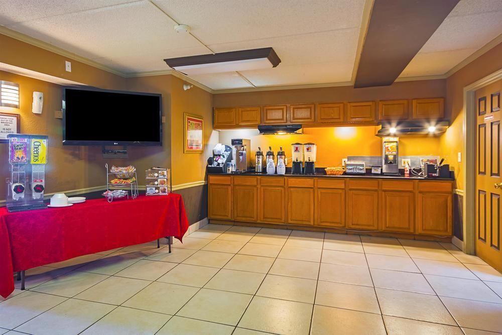 Americas Best Value Inn&Suites Melbourne Exterior foto