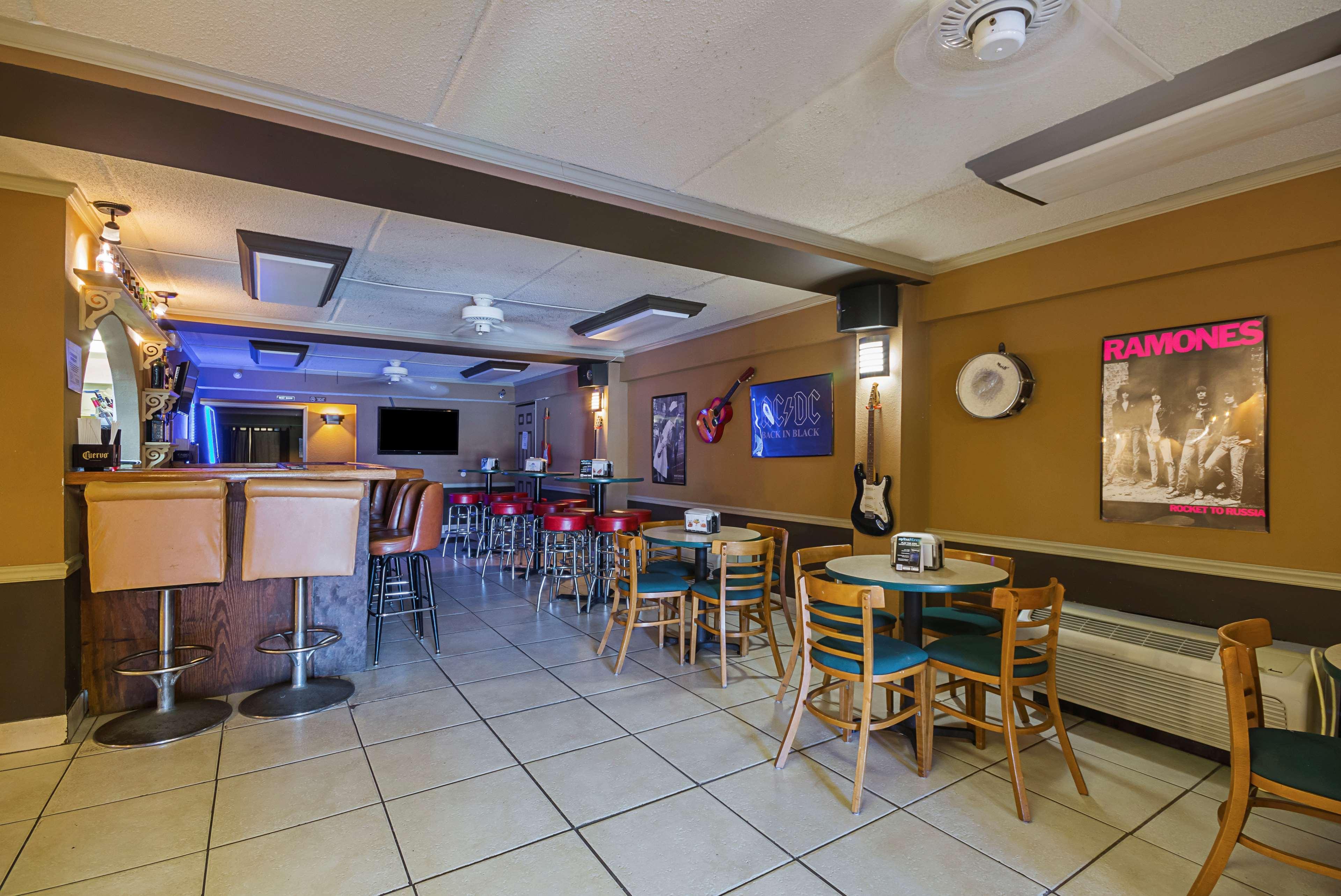 Americas Best Value Inn&Suites Melbourne Exterior foto